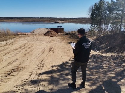 В Вельском районе проводится проверка по факту обнаружения в реке Вага тела местного жителя